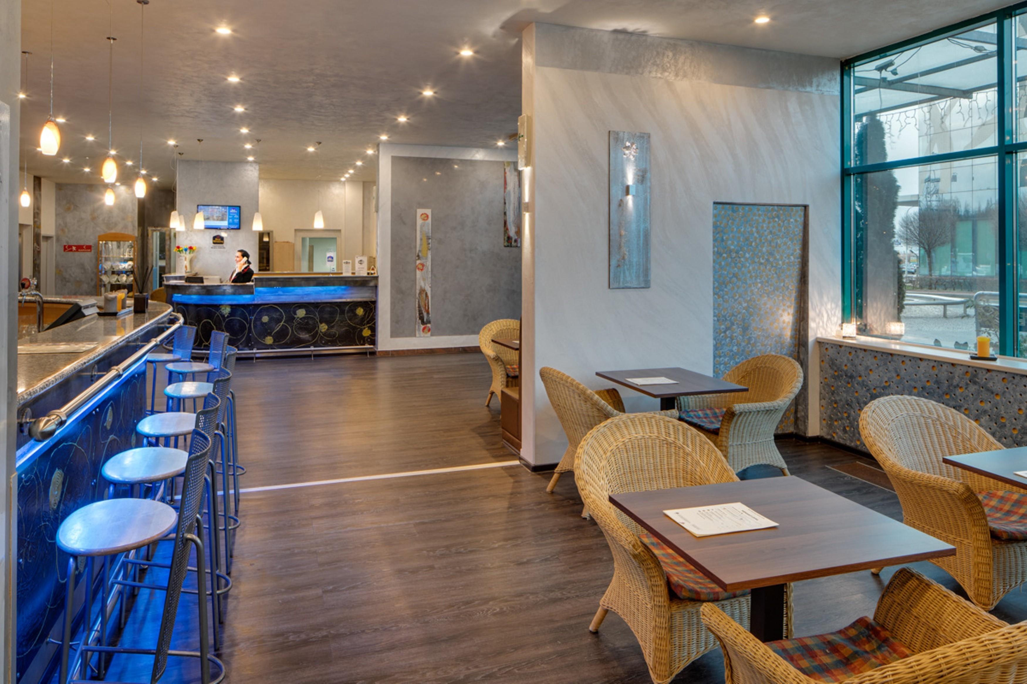 Amedia Express Prague, Trademark Collection By Wyndham Exterior photo
